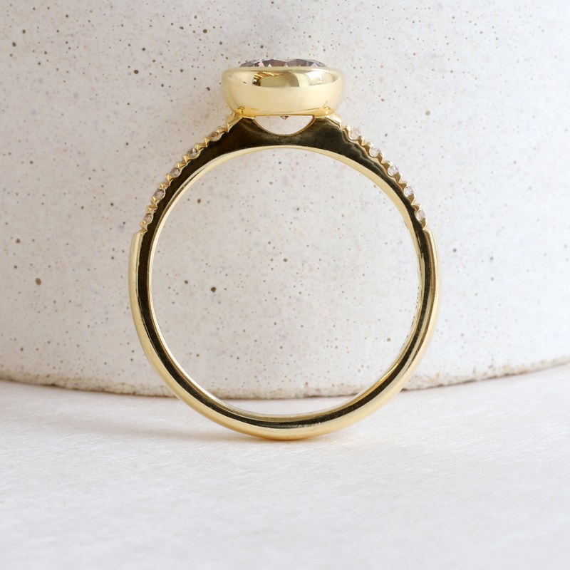 Ethical Jewellery & Engagement Rings Toronto - 0.91 ct Bezel Luxe in 18K Yellow Gold - FTJCo Fine Jewellery & Goldsmiths