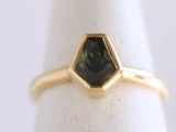 Coffin Bezel Ring in Yellow Gold