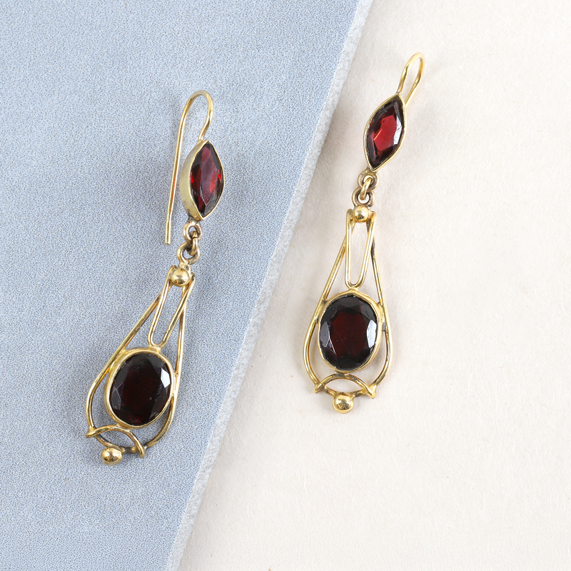 FTJCo Vintage Garnet Art Nouveau Inspired Dangle Earrings