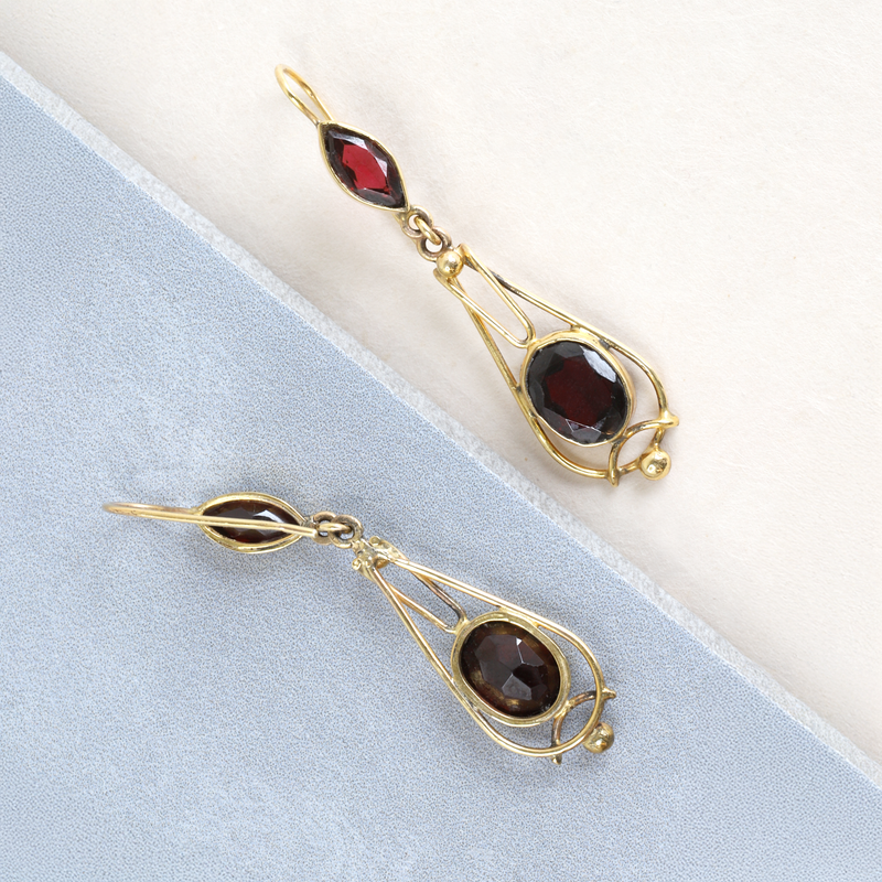 FTJCo Vintage Garnet Art Nouveau Inspired Dangle Earrings