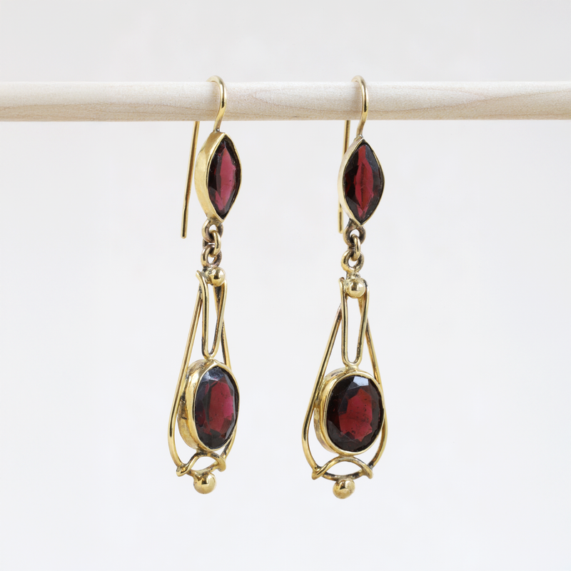 FTJCo Vintage Garnet Art Nouveau Inspired Dangle Earrings
