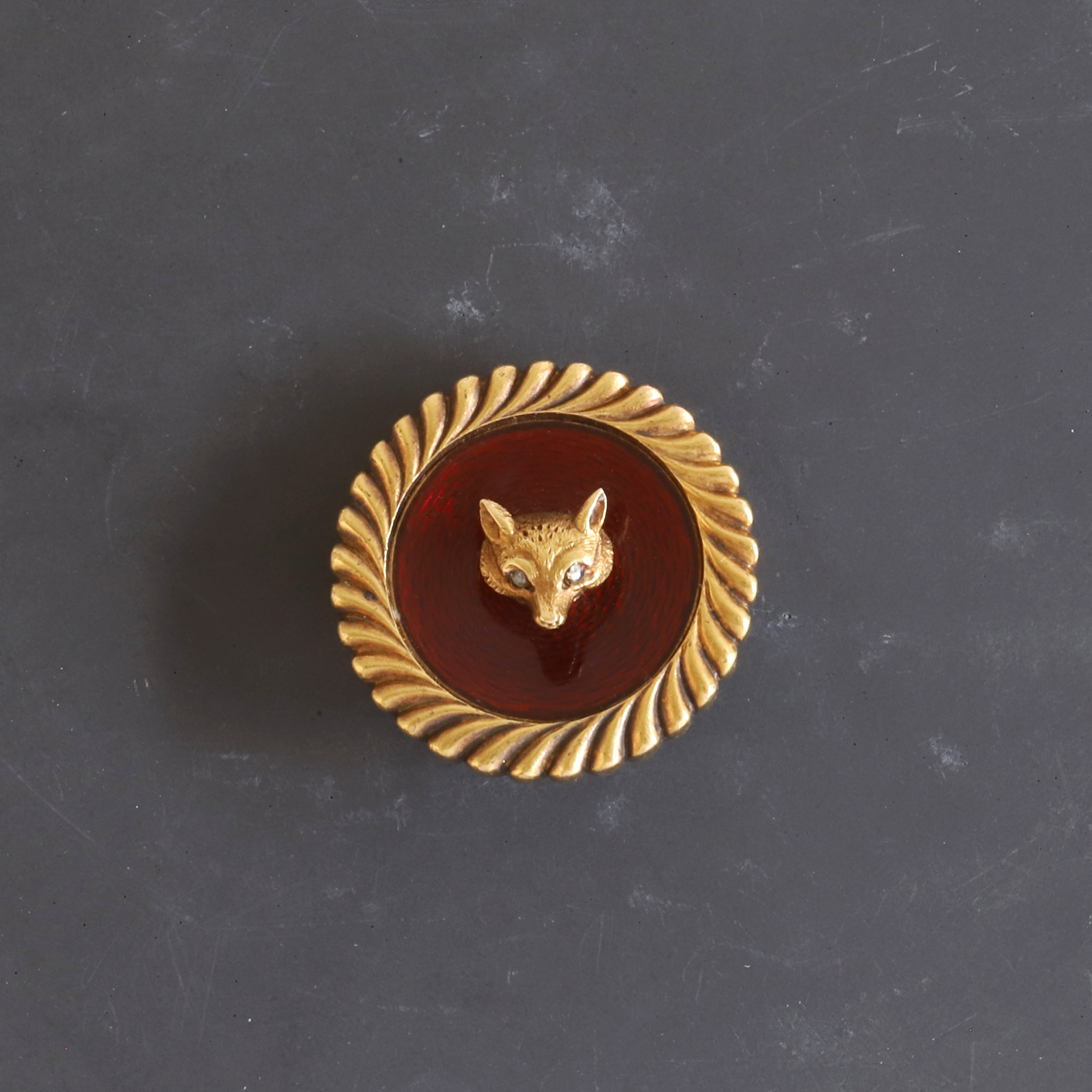 Antique Fox Head Pin in 14K Gold
