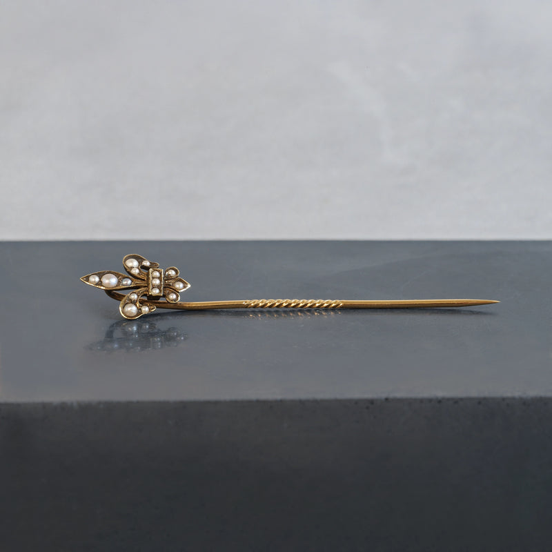 Antique Fleur de Lis Scarf Pin in 14K Gold