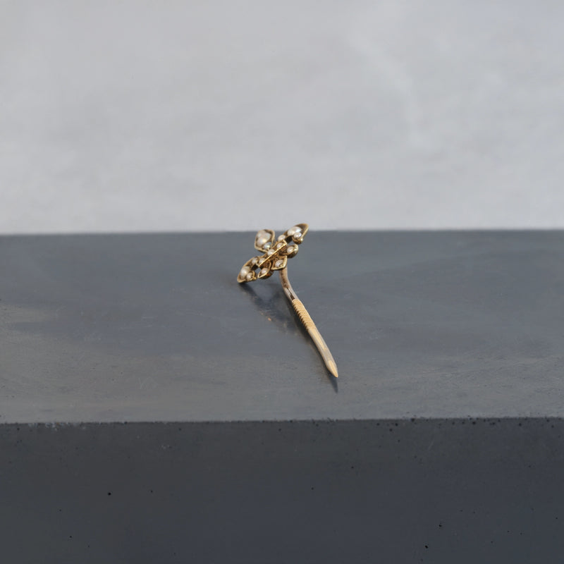 Antique Fleur de Lis Scarf Pin in 14K Gold