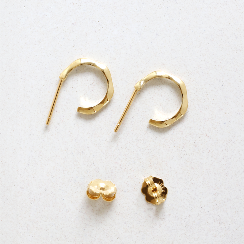 Mini Ripple Hoops in Yellow Gold