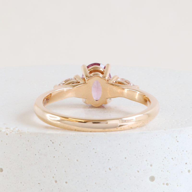 Oval Pink Sapphire Emilia Ring in 18K Rose Gold