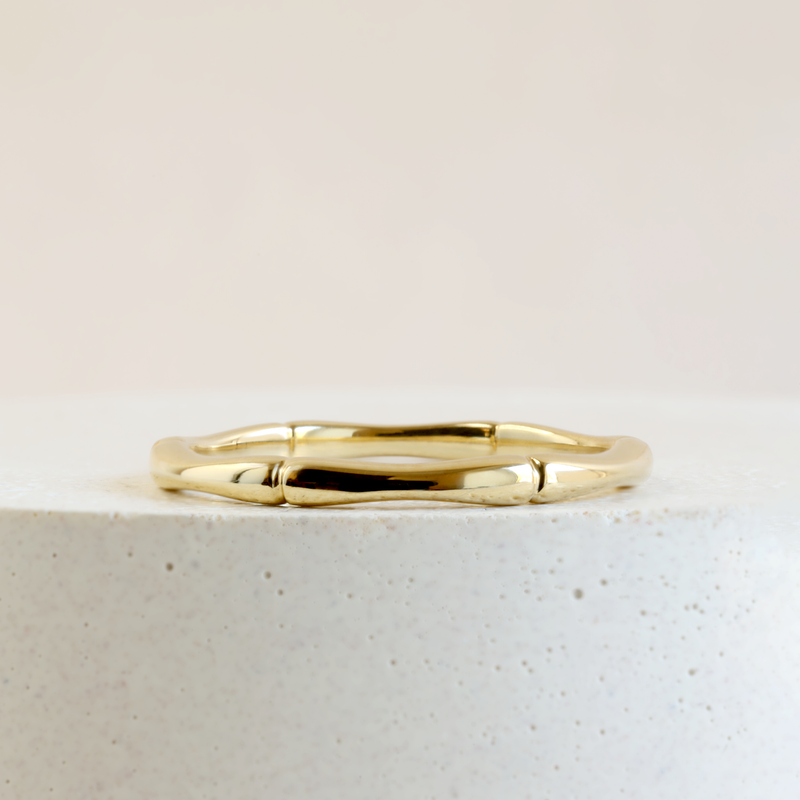 2 mm Bamboo Band in Yellow Gold