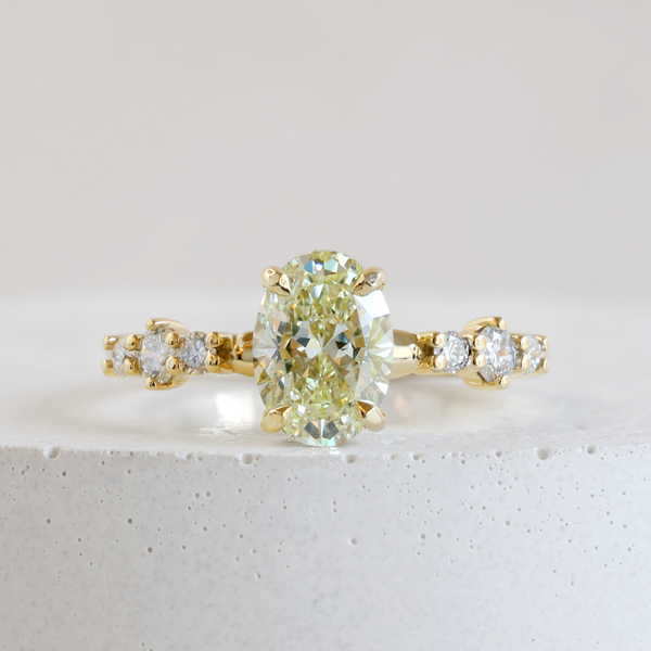 1.05 ct Waterlily Yellow Diamond Stella Oval Cut Ring in Yellow Gold