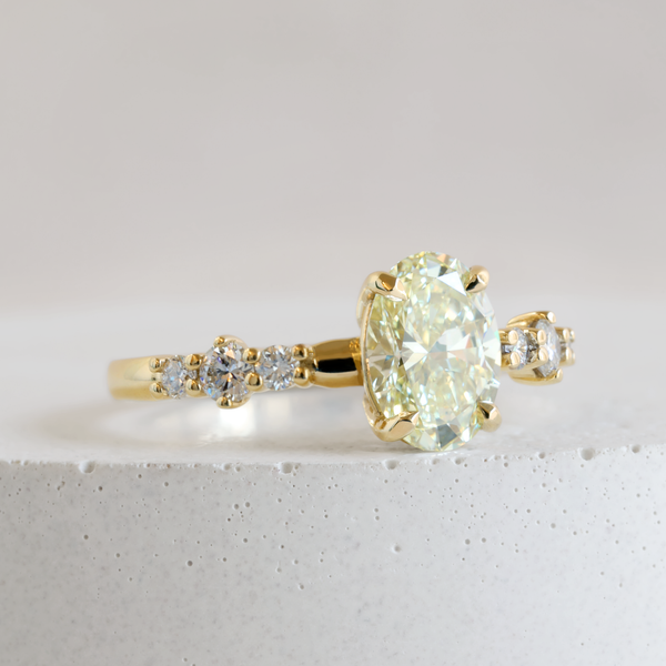 1.05 ct Waterlily Yellow Diamond Stella Oval Cut Ring in Yellow Gold