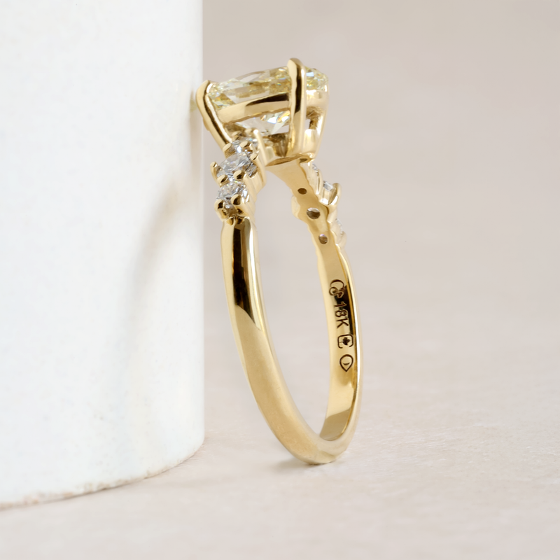 1.05 ct Waterlily Yellow Diamond Stella Oval Cut Ring in Yellow Gold