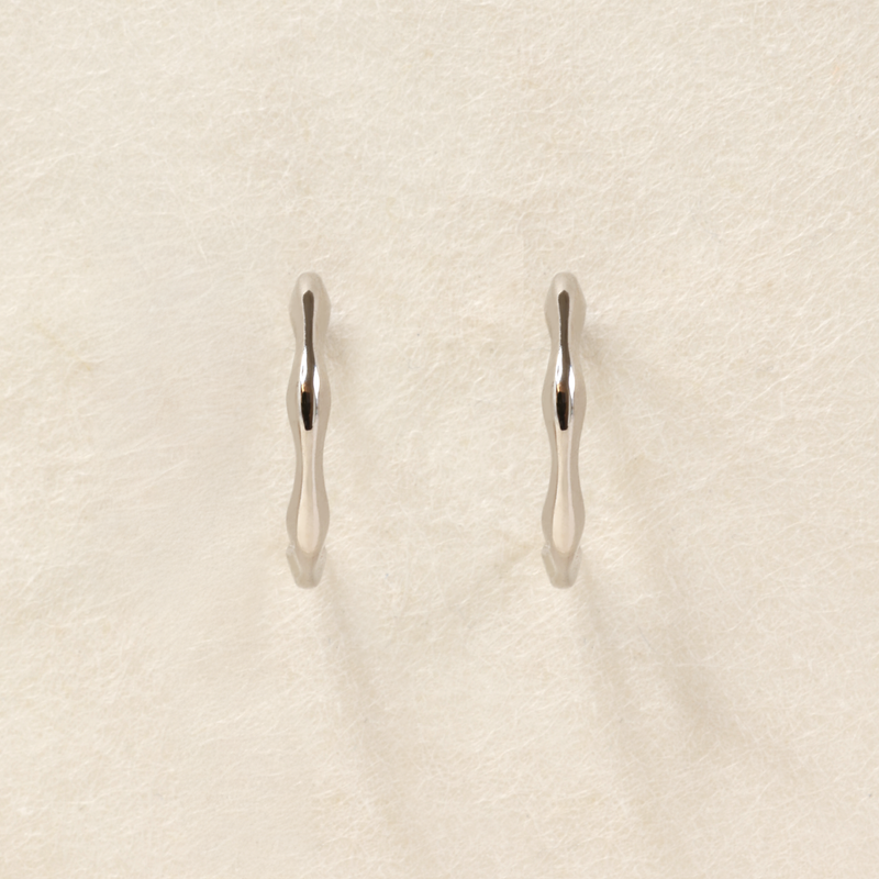 Mini Ripple Hoops in 18K Palladium White Gold