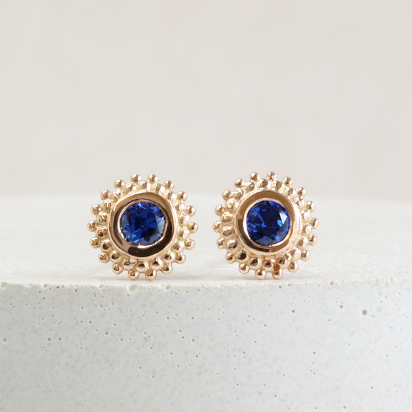 0.25 tcw Medium Blue Lab Grown Sapphire Dahlia Studs in Rose Gold