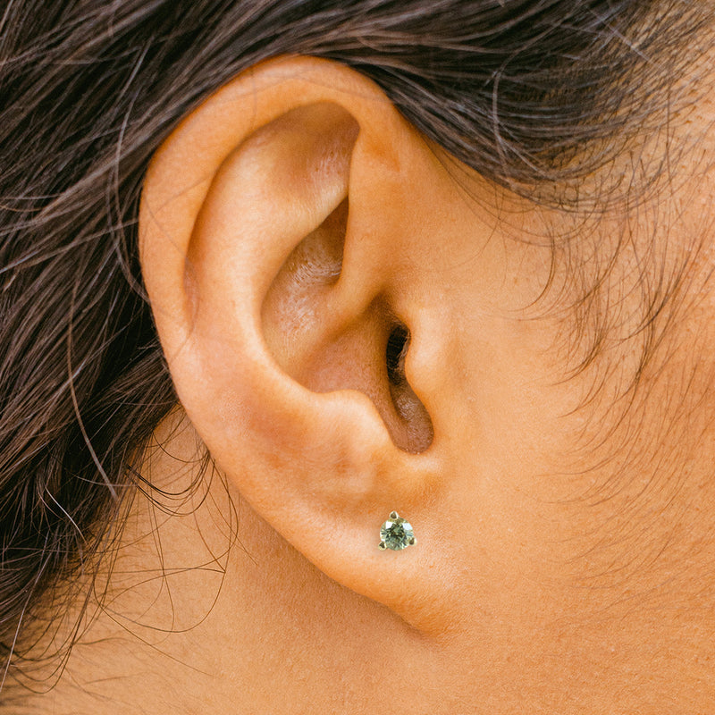 3 mm Yellow-Green Montana Sapphire Martini Studs in Yellow Gold