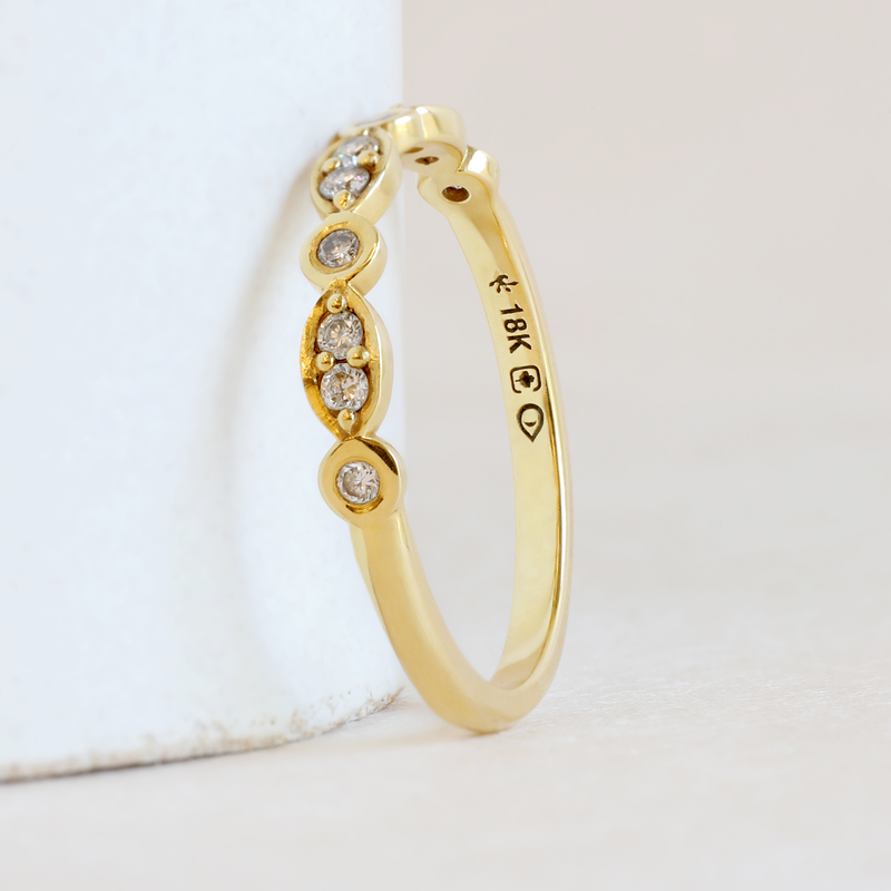 Clara Diamond Band in Yellow Gold