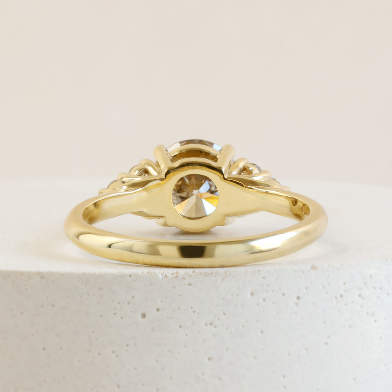1.45 ct Diamond Round Emma Ring in 18K Yellow Gold