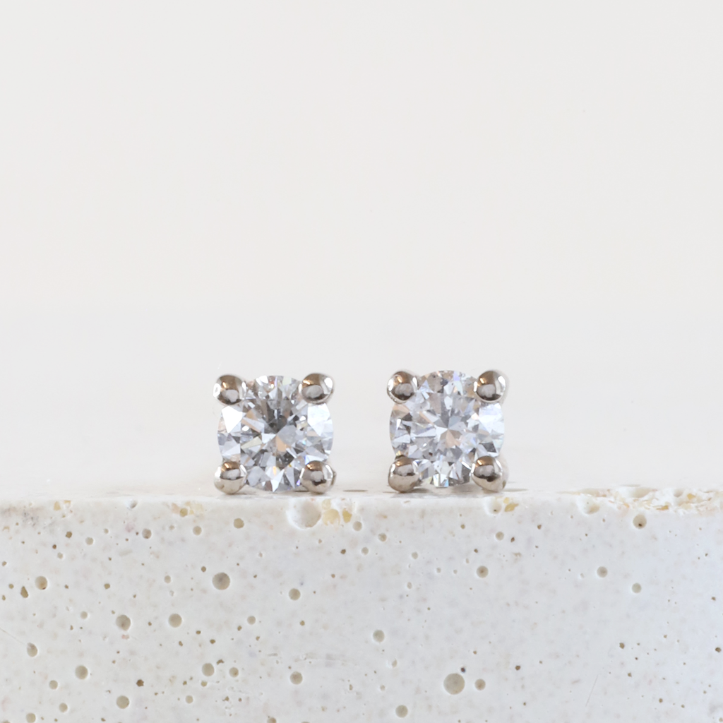 Goldsmiths sales diamond studs