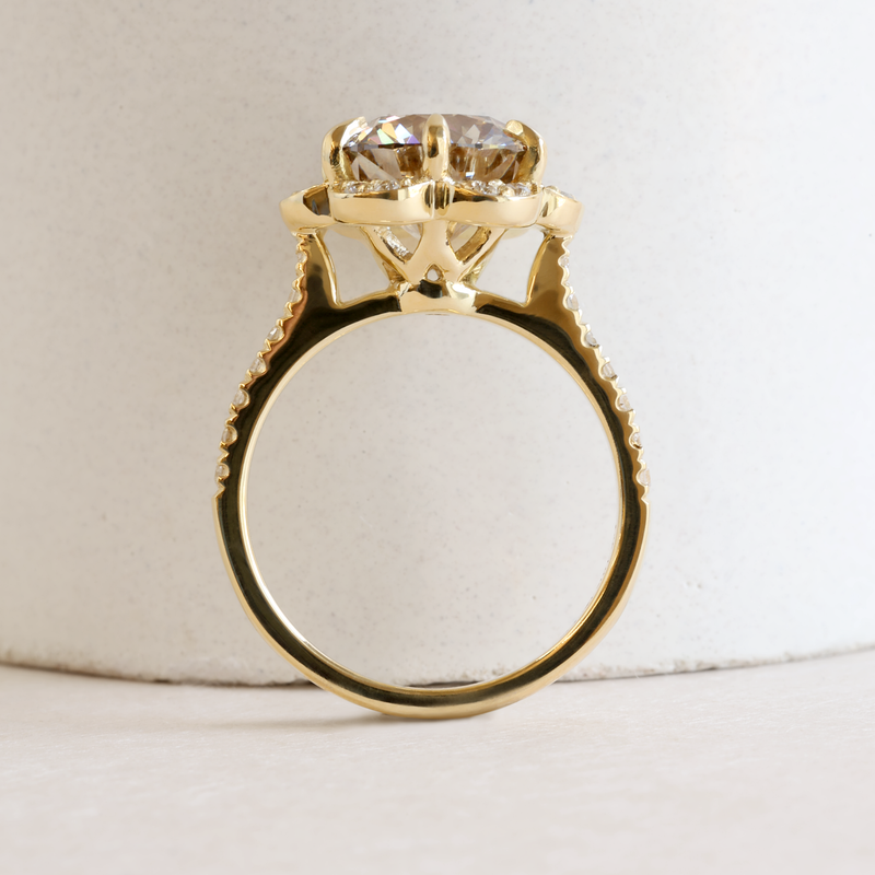 3.92 ct FTJCo Star-cut Diamond Aster Halo Ring in Yellow Gold