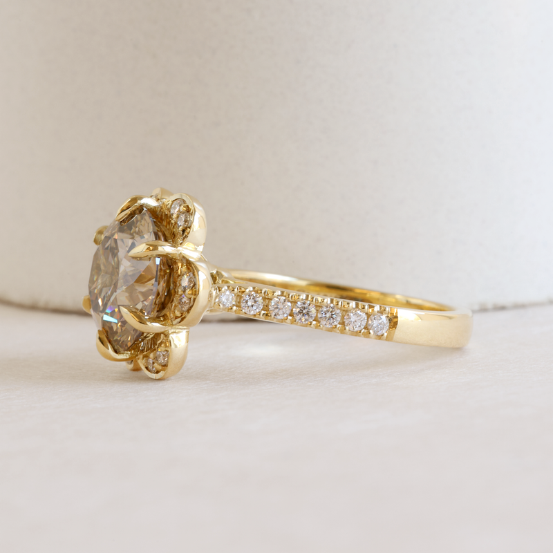 3.92 ct FTJCo Star-cut Diamond Aster Halo Ring in Yellow Gold