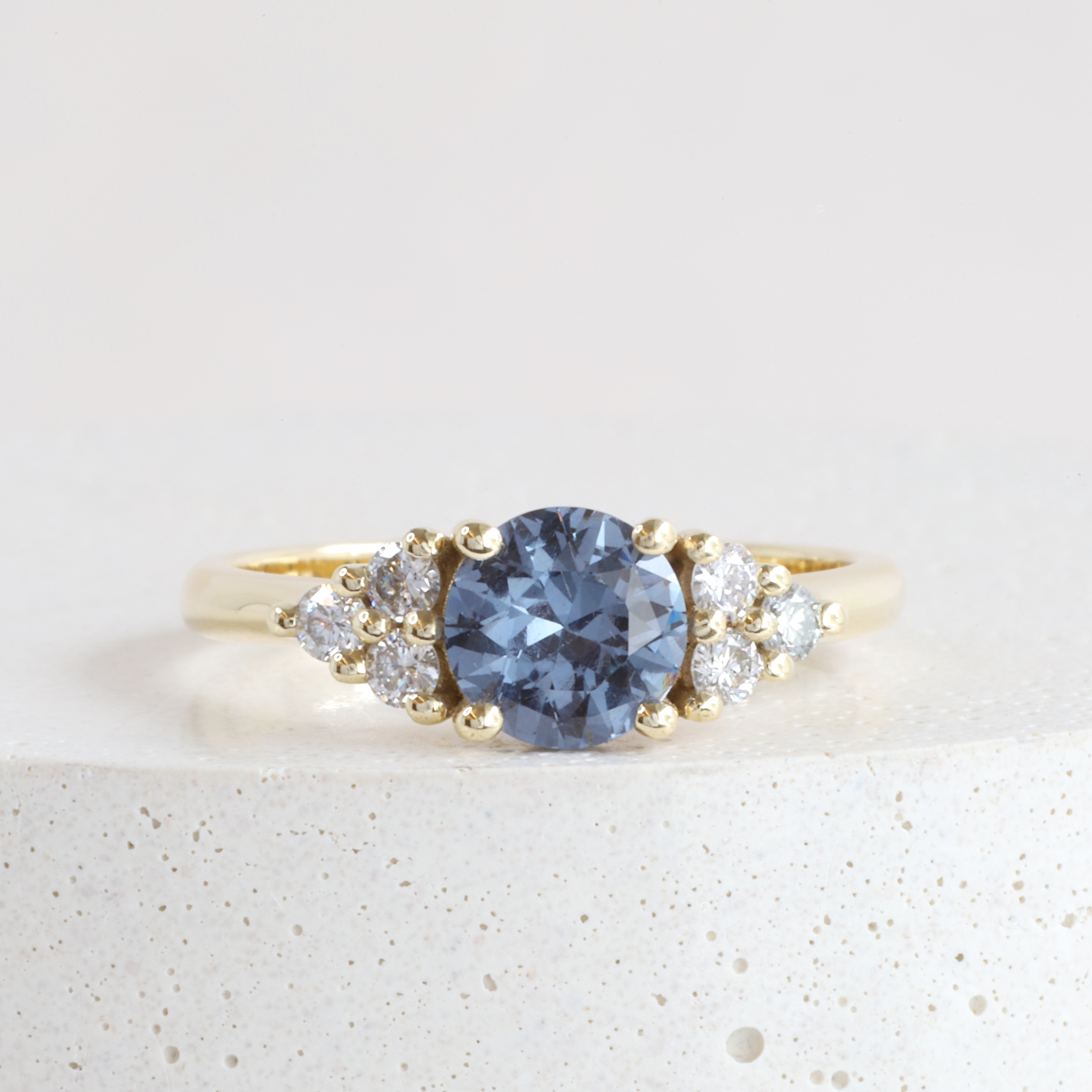 0.86 ct Icy Violet Sri Lankan Spinel Round Emma Ring in Yellow Gold
