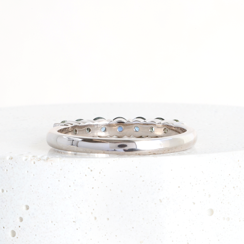 Ethical Jewellery & Engagement Rings Toronto - 2.5mm Australian Sapphire Gradient Heirloom Band - FTJCo Fine Jewellery & Goldsmiths