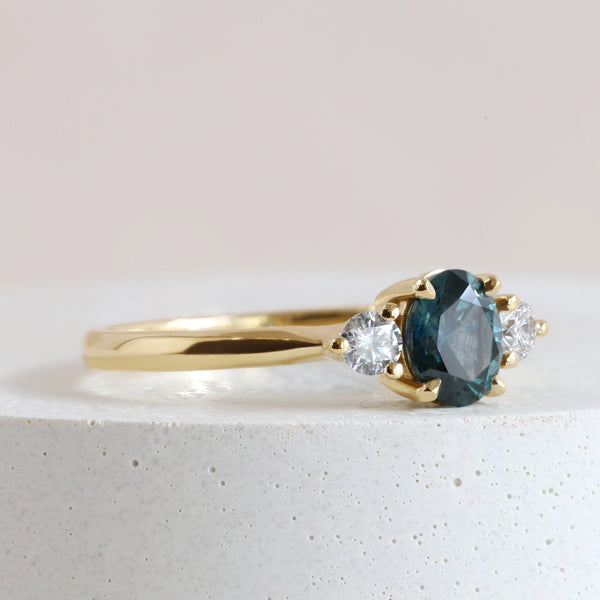 Ethical Jewellery & Engagement Rings Toronto - 1.01 ct Green Montana Sapphire Oval Emilia in Yellow Gold - FTJCo Fine Jewellery & Goldsmiths