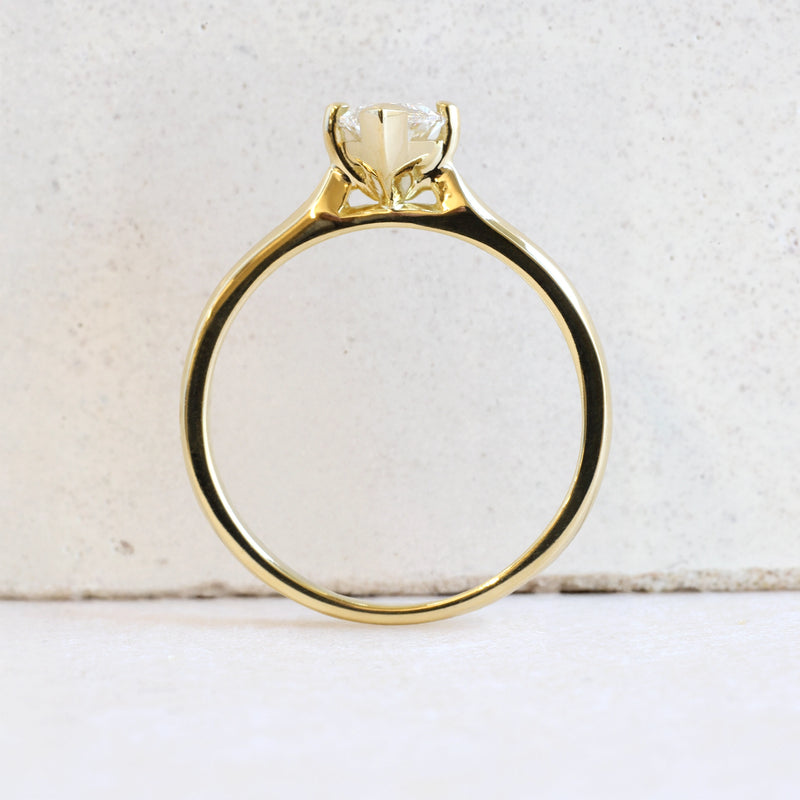 0.70 ct G VS1 Marquise Love Note in Yellow Gold