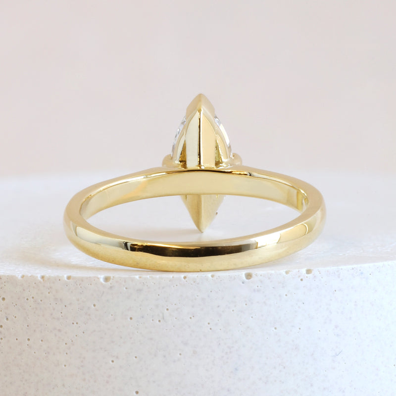 0.70 ct G VS1 Marquise Love Note in Yellow Gold