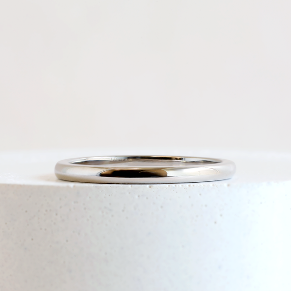 2 mm Low Dome Band Size 8 in White Gold