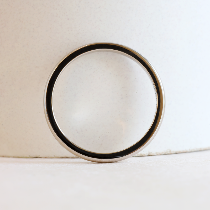 2 mm Low Dome Band Size 8 in White Gold