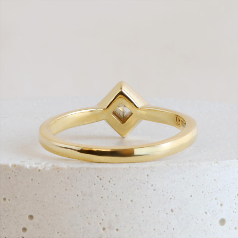 0.22 ct Diamond Pyramid Avery Bezel Solitaire in Yellow Gold
