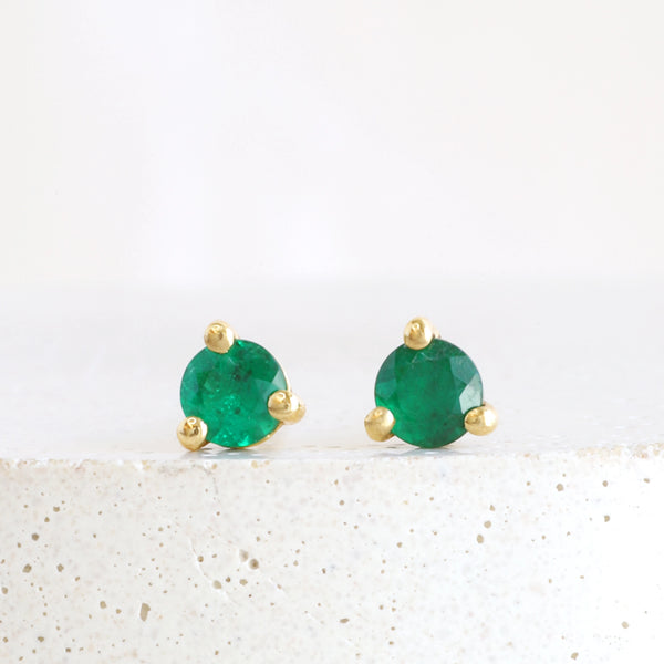 0.22 ct Round Emerald Martini Studs in Yellow Gold