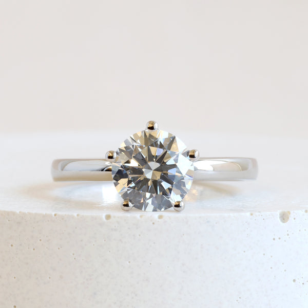 Pre-Loved Five Petal Flower Solitaire in White Gold