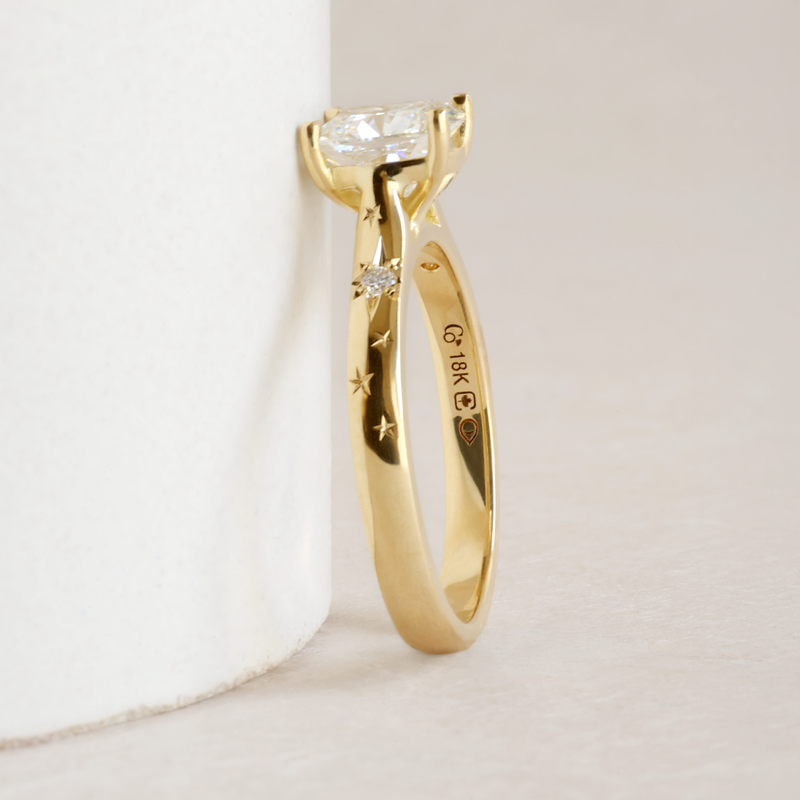 1.30 ct G VVS2 Cushion Love Note Solitaire with Stars in 18K Yellow Gold