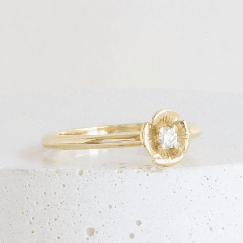 Jewelry stores near me that buy diamond rings online