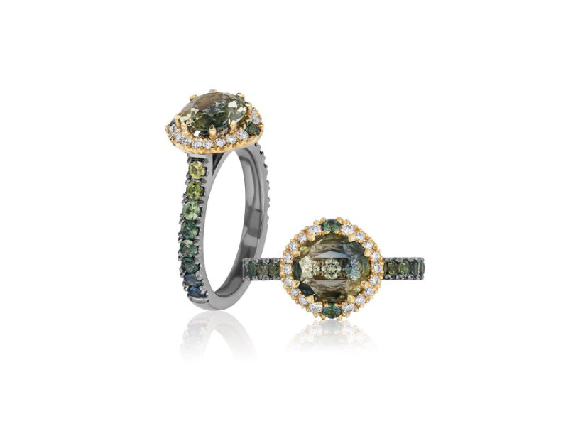 Green diamond rings - AGTA Spectrum Awards