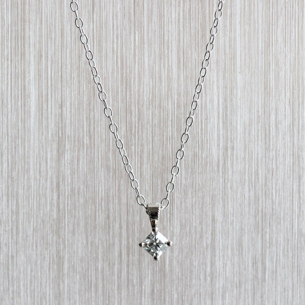 Ethical Jewellery & Engagement Rings Toronto - Ontario Diamond Solitaire Pendant in 18K White Gold - Fairtrade Jewellery Co.