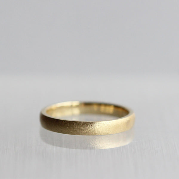 Ethical Jewellery & Engagement Rings Toronto - 3 mm Euro Wheel Finish in 18K Yellow Gold - Fairtrade Jewellery Co.