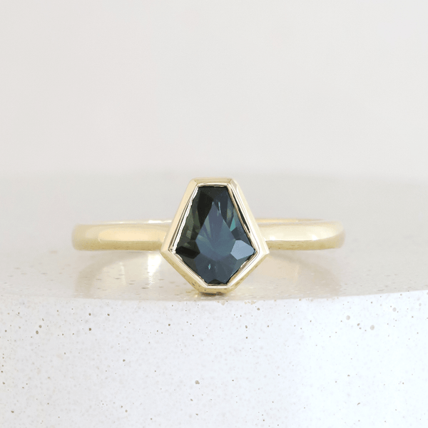 Ethical Jewellery & Engagement Rings Toronto - Coffin Bezel Ring in Yellow Gold - FTJCo Fine Jewellery & Goldsmiths
