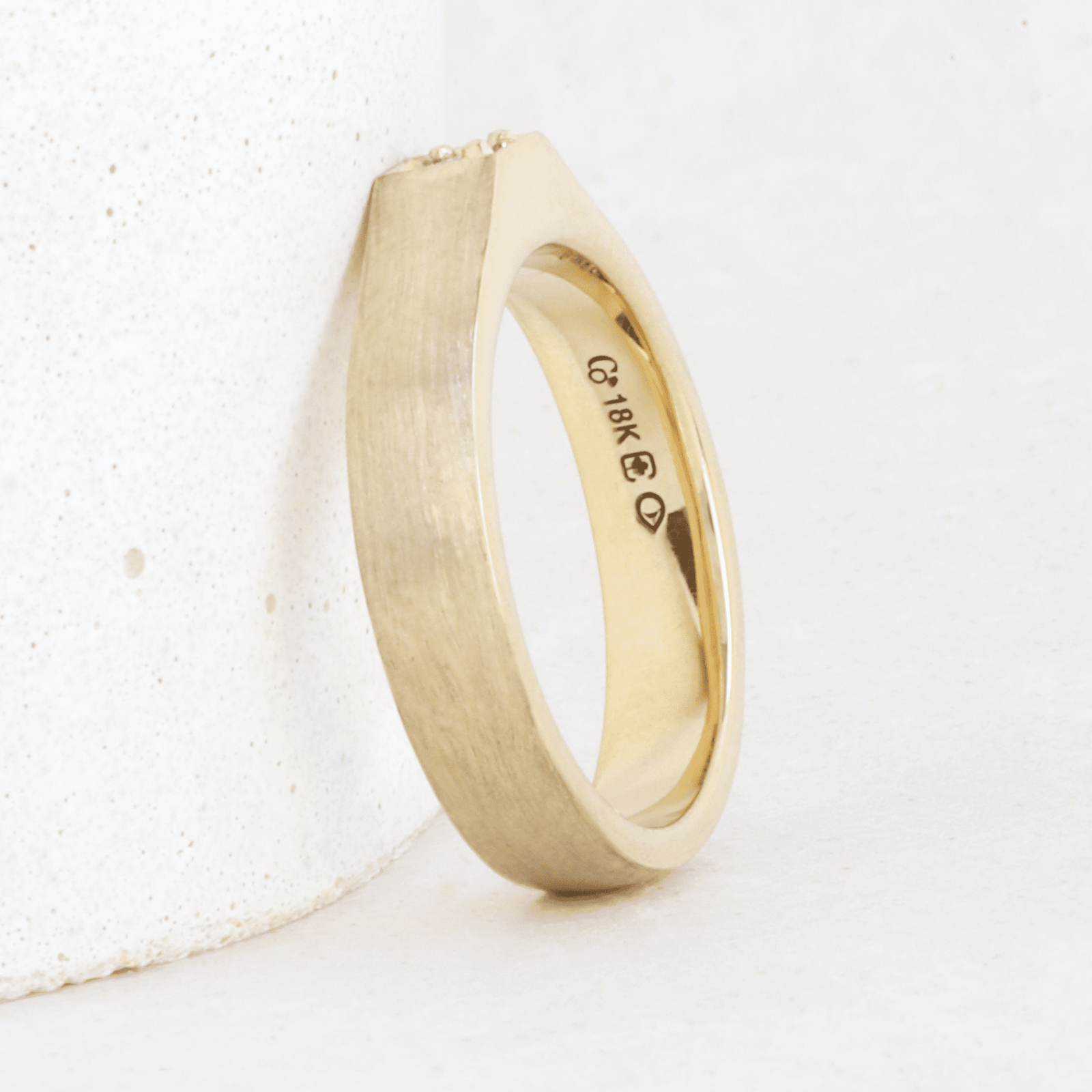 loro shape ring mini(color:gold、size:13号 loro shape loro shape ring mini(color:gold、size:13号 loro shape