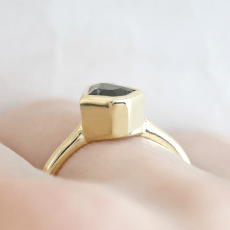 Ethical Jewellery & Engagement Rings Toronto - Coffin Bezel Ring in Yellow Gold - FTJCo Fine Jewellery & Goldsmiths