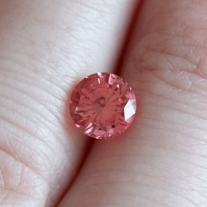 Ethical Jewellery & Engagement Rings Toronto - 1.47 ct Medium Padparadscha Round Brilliant Chatham Laboratory Grown Sapphire - Fairtrade Jewellery Co.